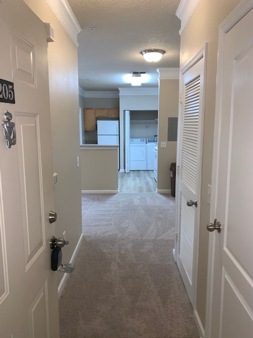 8849 Villa View Circle, Unit 205 photo 2