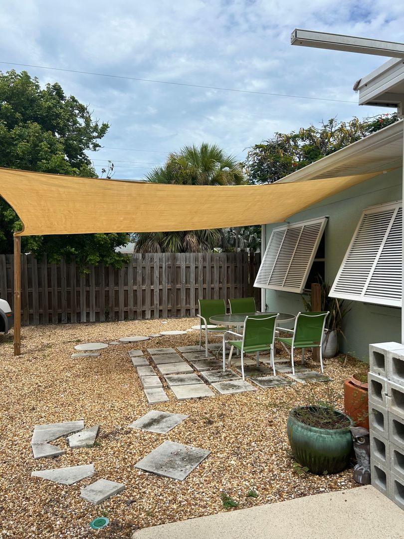 428 Court Street photo 6