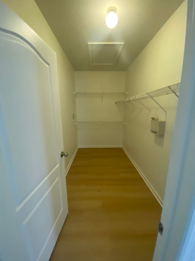 8843 Villa View Circle, Unit 201 photo 10