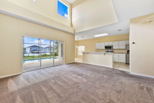 642 Highgate Park Blvd photo 11