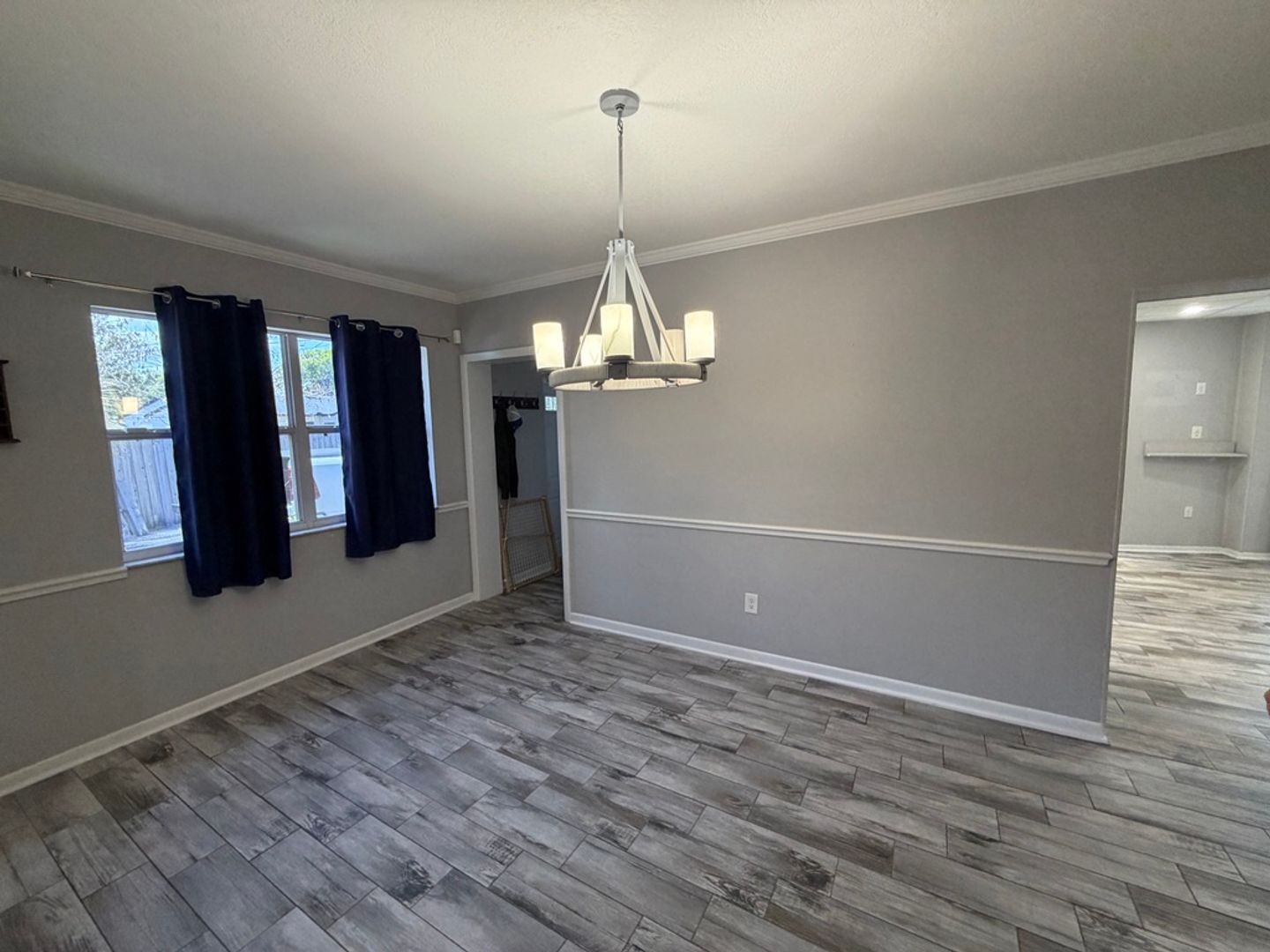 1111 Sherrington Rd photo 9
