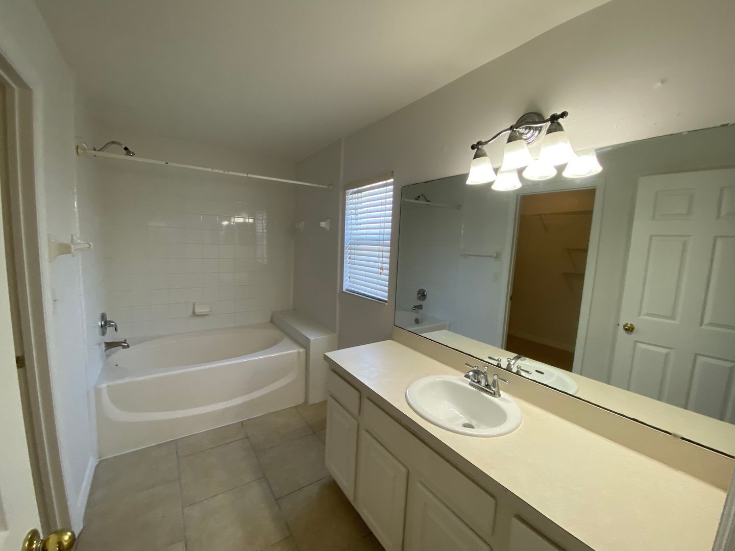 15327 Lafite Ln. photo 23