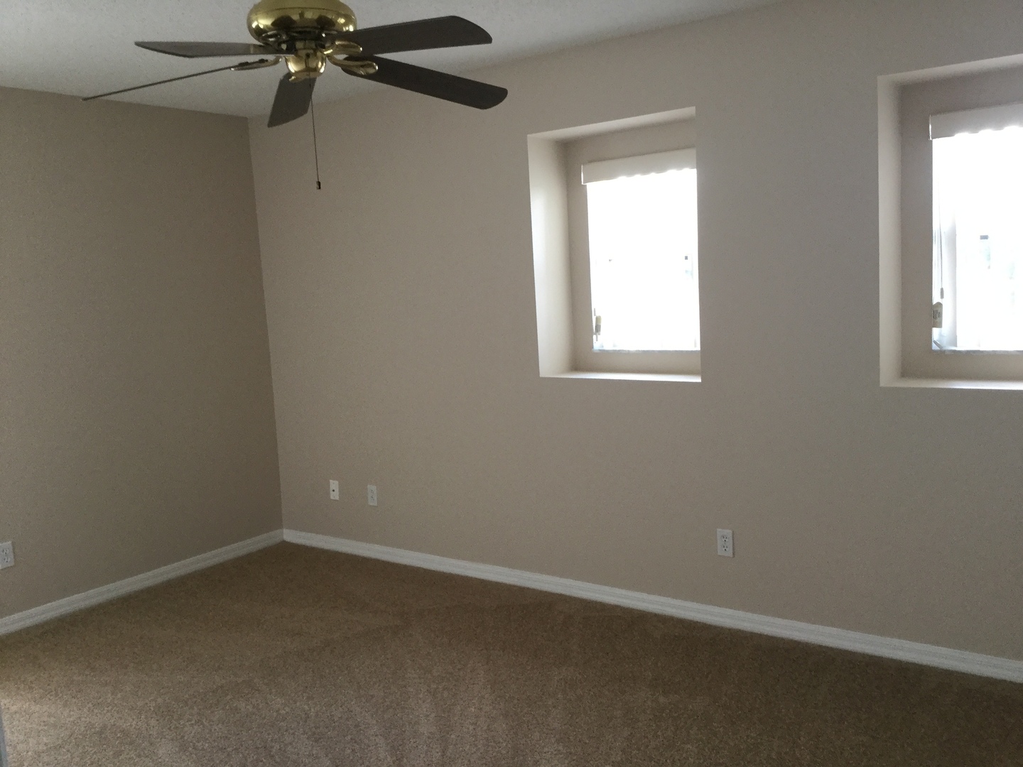 1526 Blue Horizon Drive photo 12