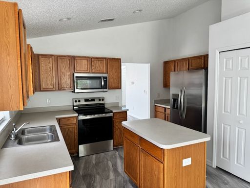 805 Brayton Lane photo 7