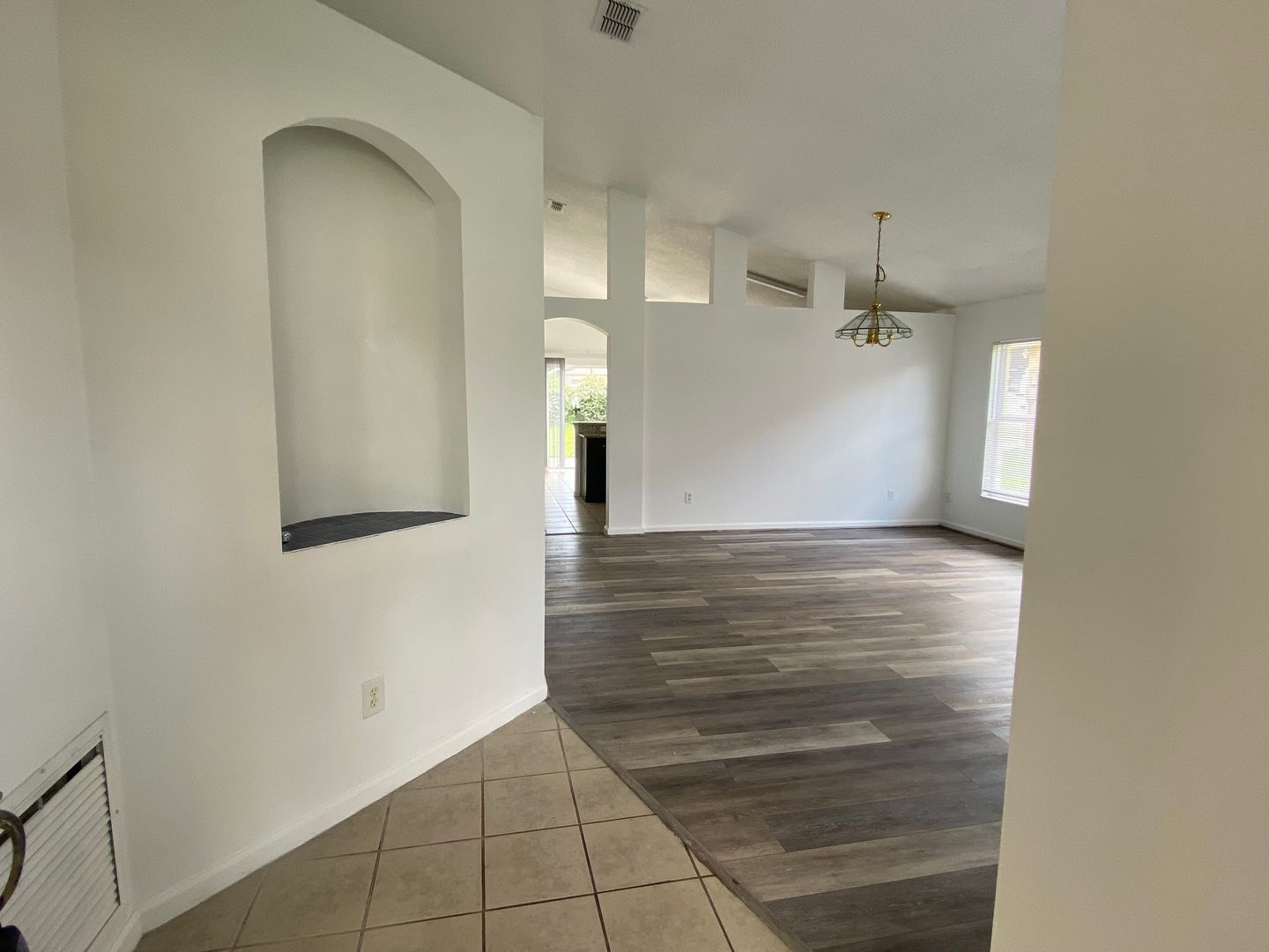 15718 Bay Vista Dr. photo 5
