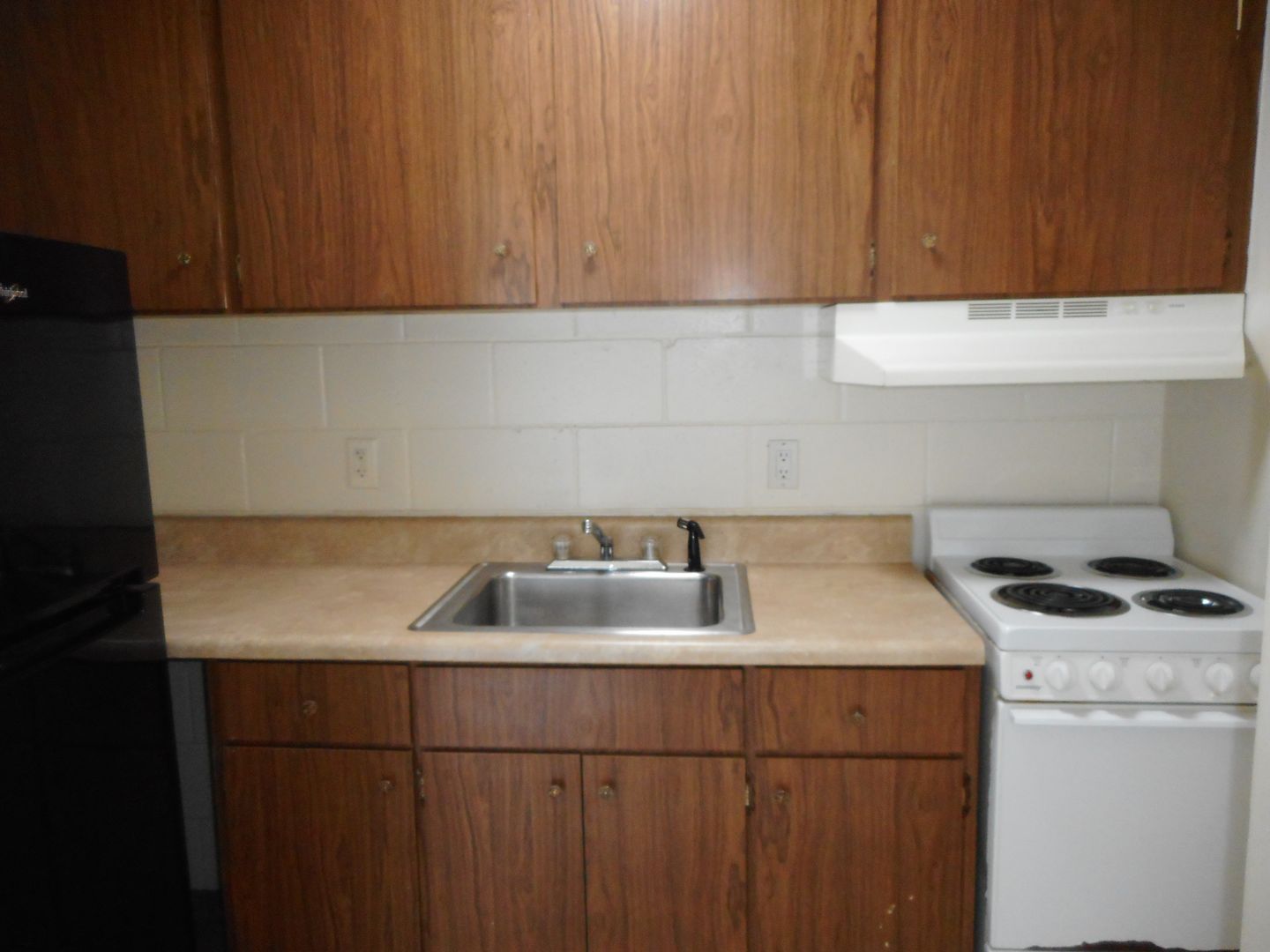 2037 NE 2nd Street - 10 photo 8