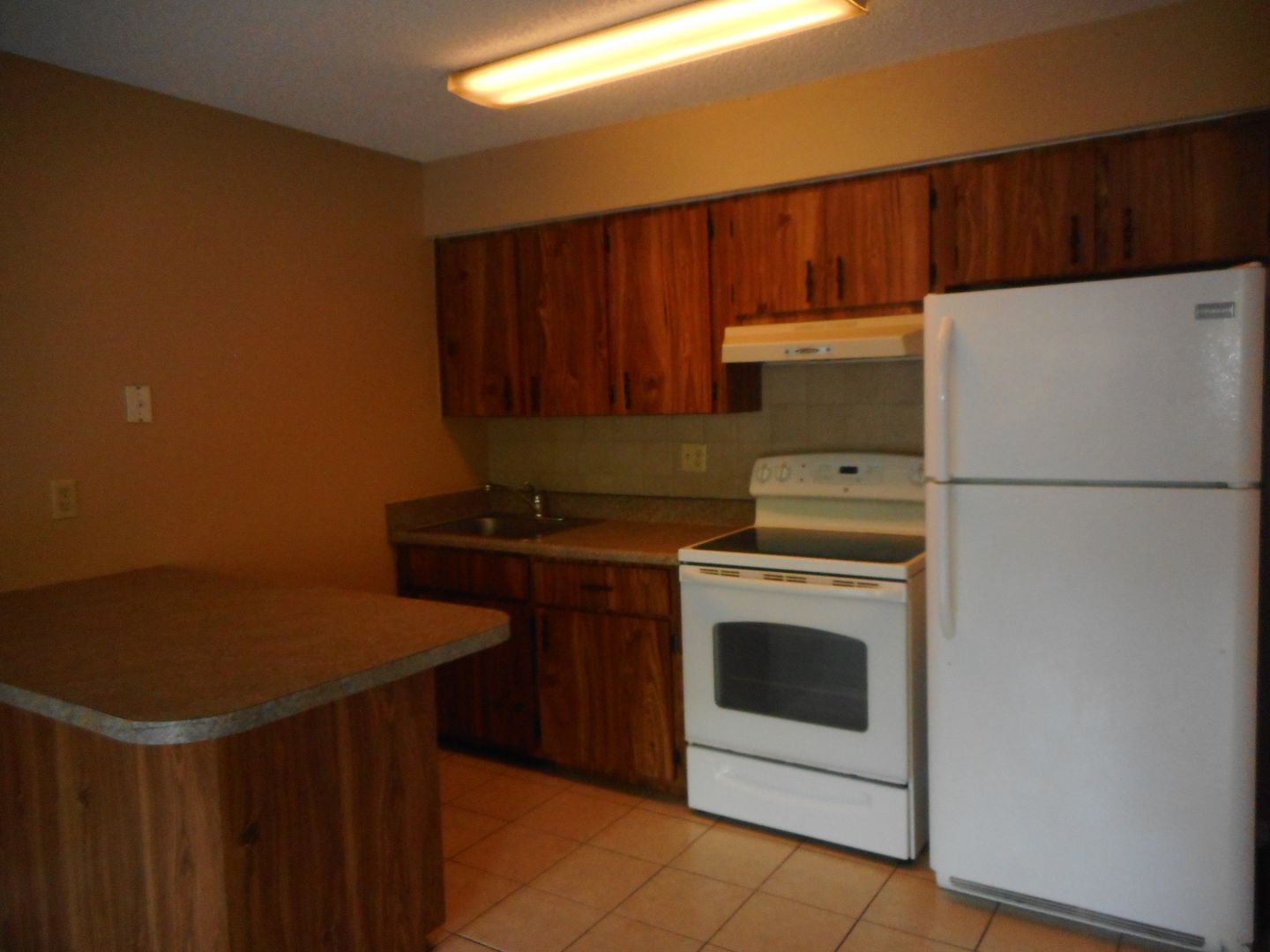 641 NE 26th Court - A photo 6