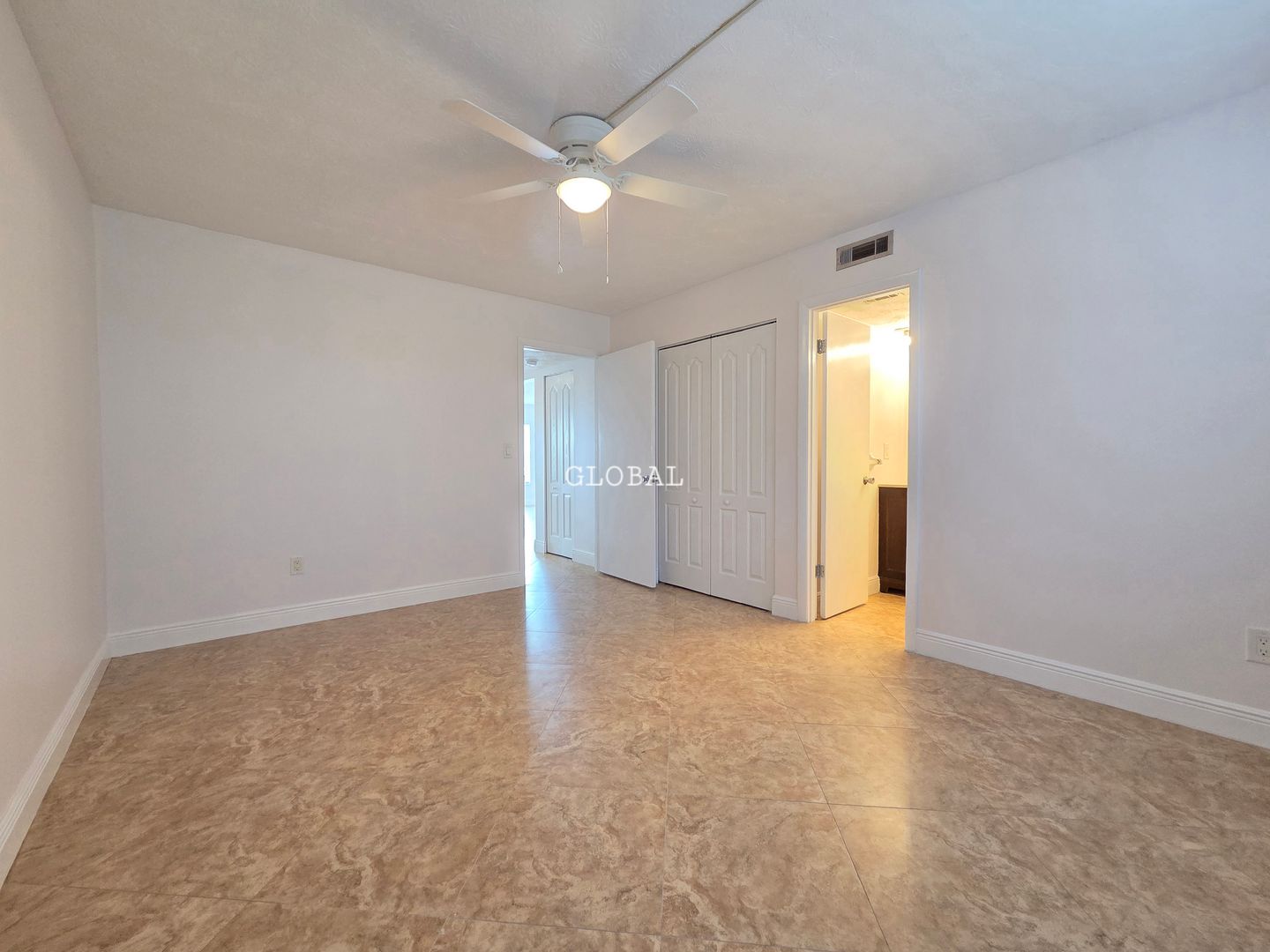 5429 Hansel Ave Unit N-13 photo 13