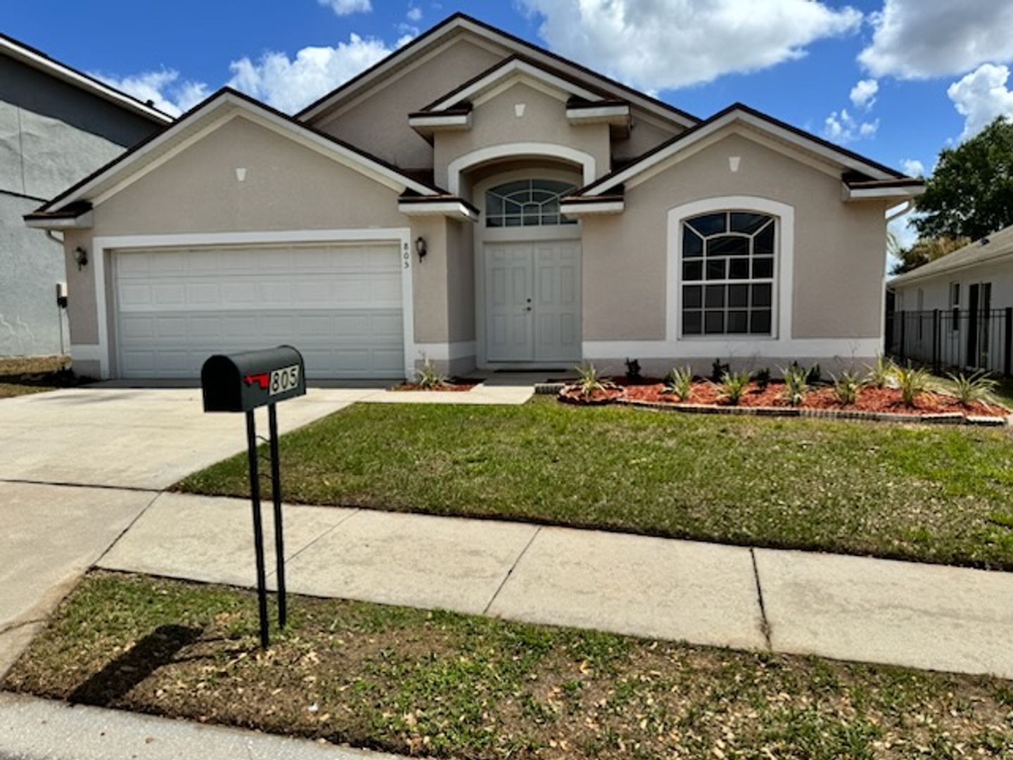 Davenport House: 805 Brayton Lane