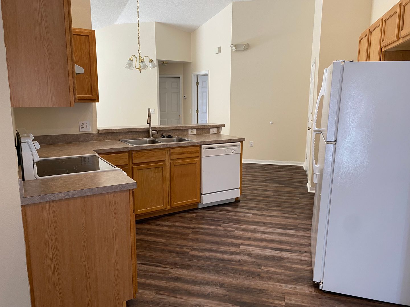 1201 Cedarwood Way photo 8