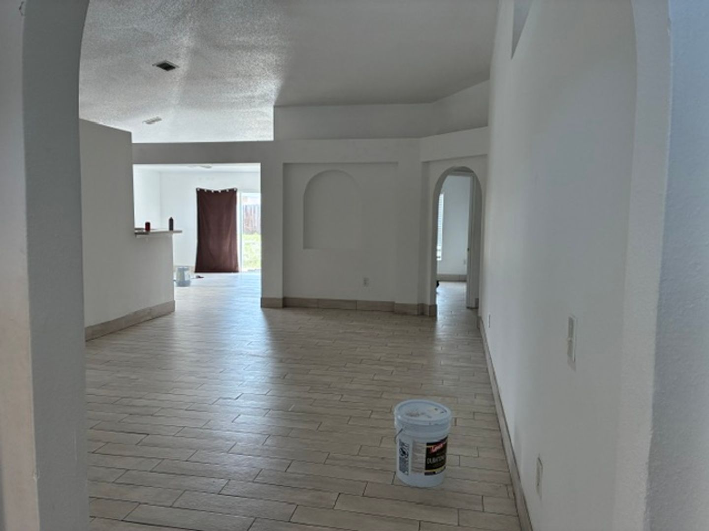 616 Sunway Lane photo 4