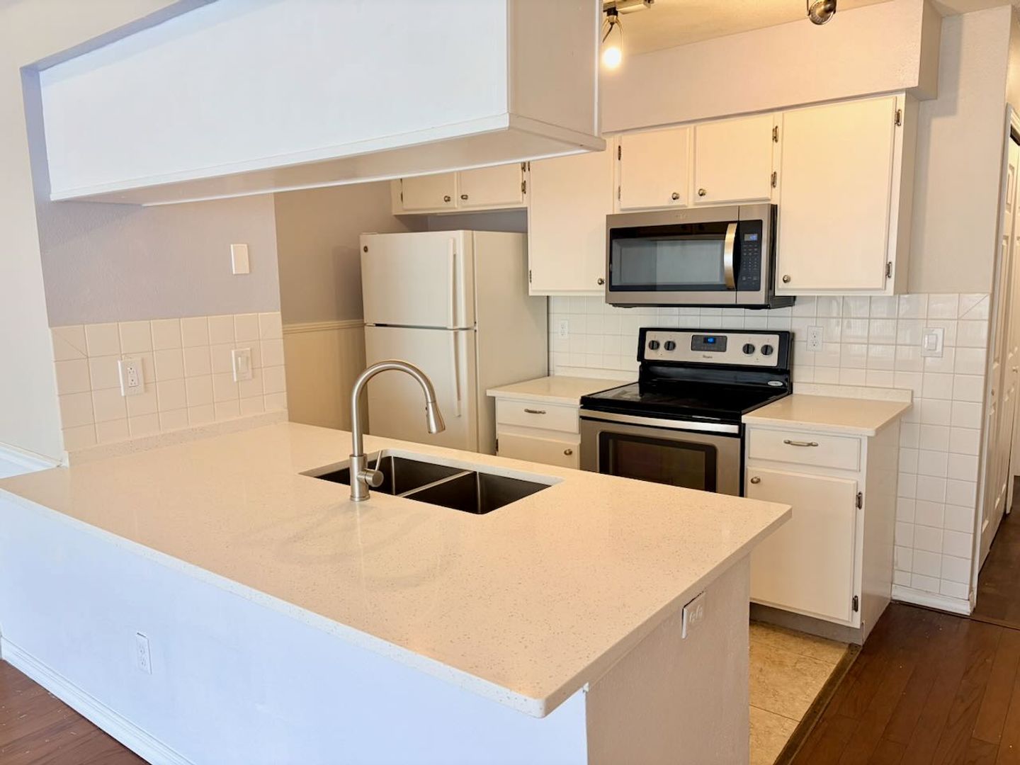 2010 Royal Bay Blvd , Unit 114 photo 6