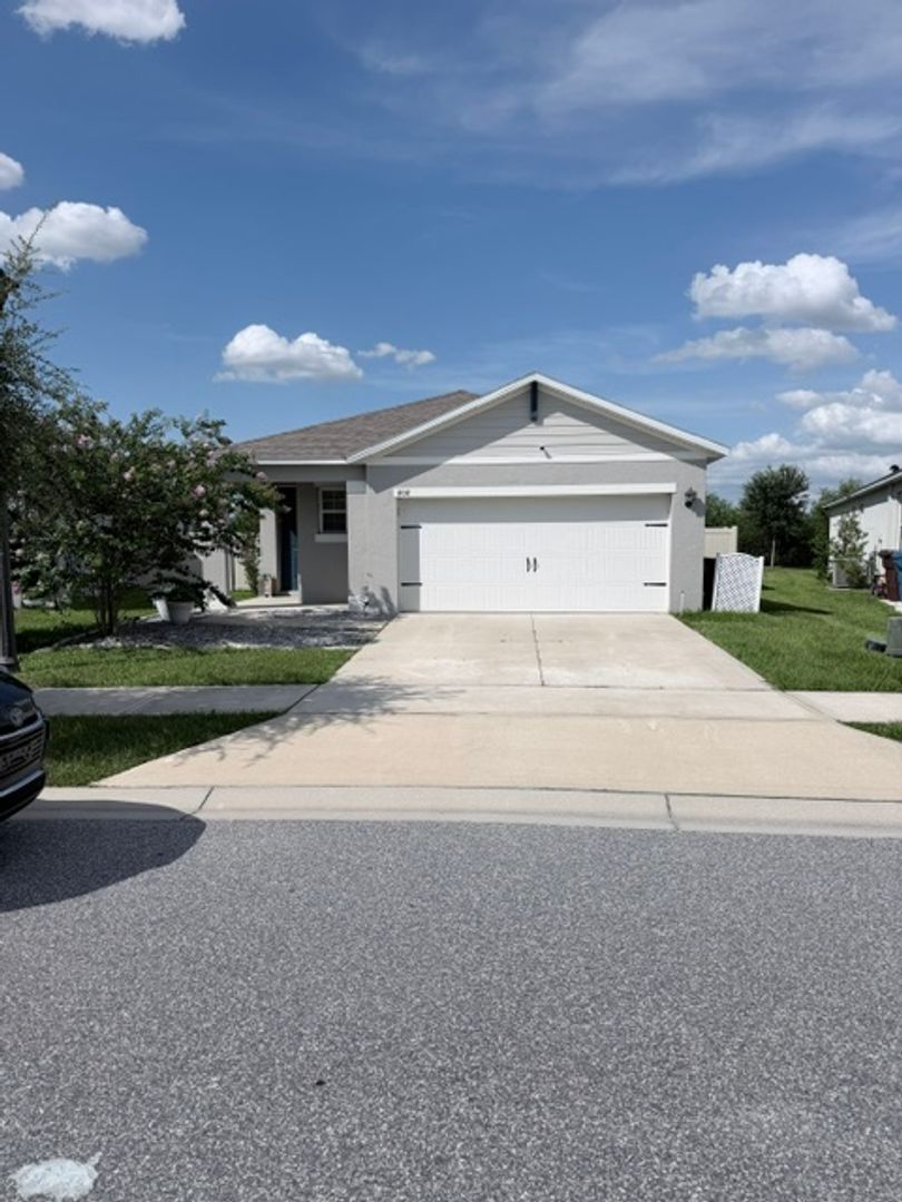 Davenport House: 808 Brooklet Dr