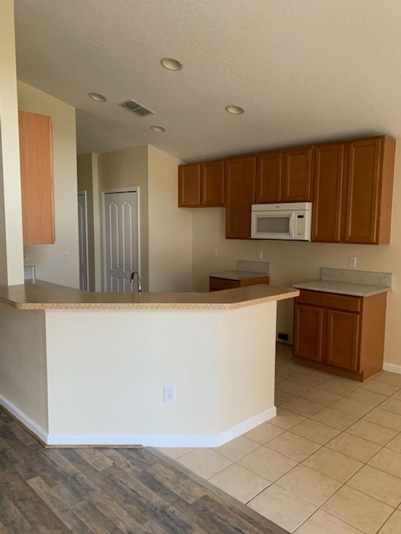 3103 Merlot Way photo 9