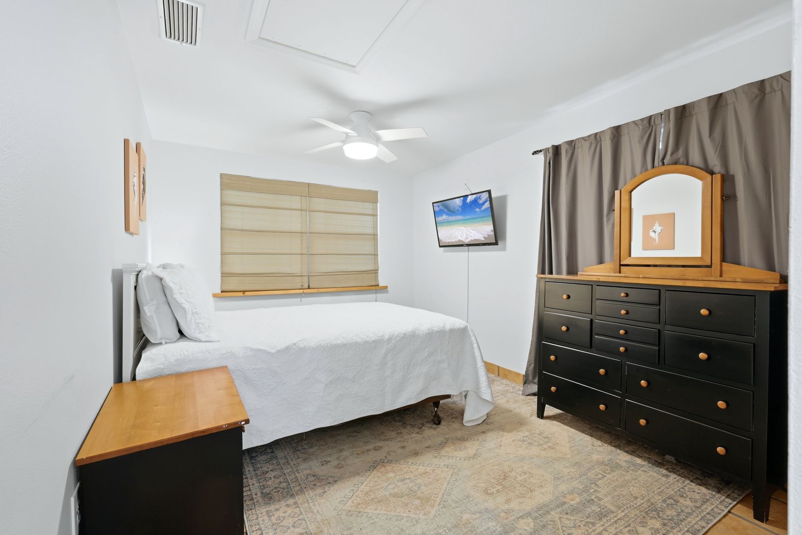 428 Court Street photo 16