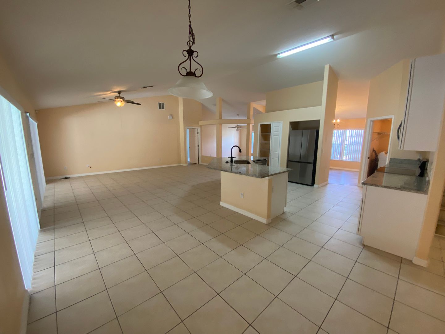 102 Coventry Road photo 8