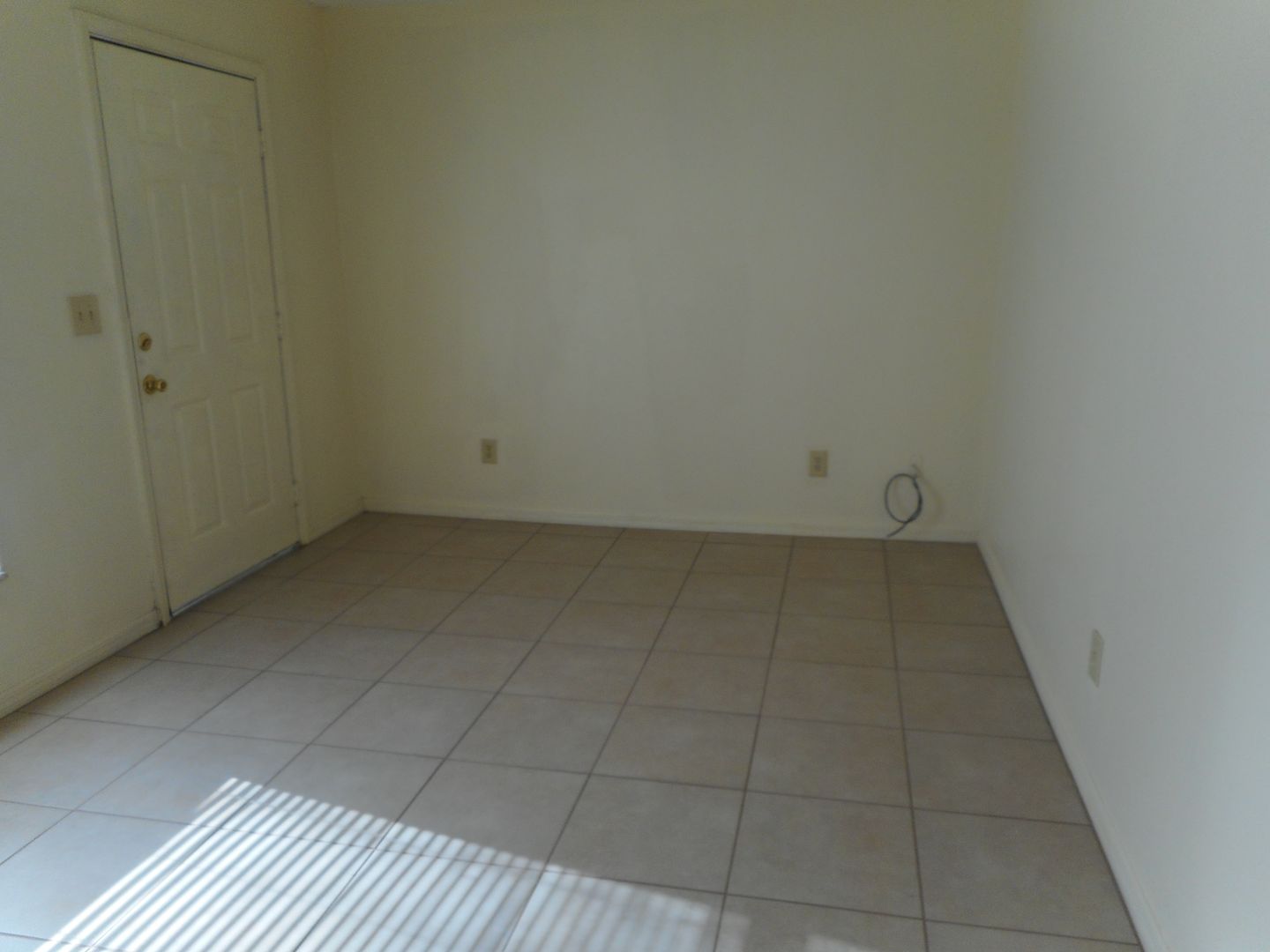 914 NW 59th Avenue photo 4