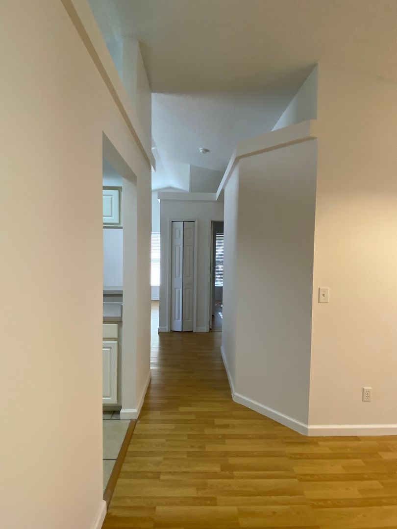 15327 Lafite Ln. photo 5