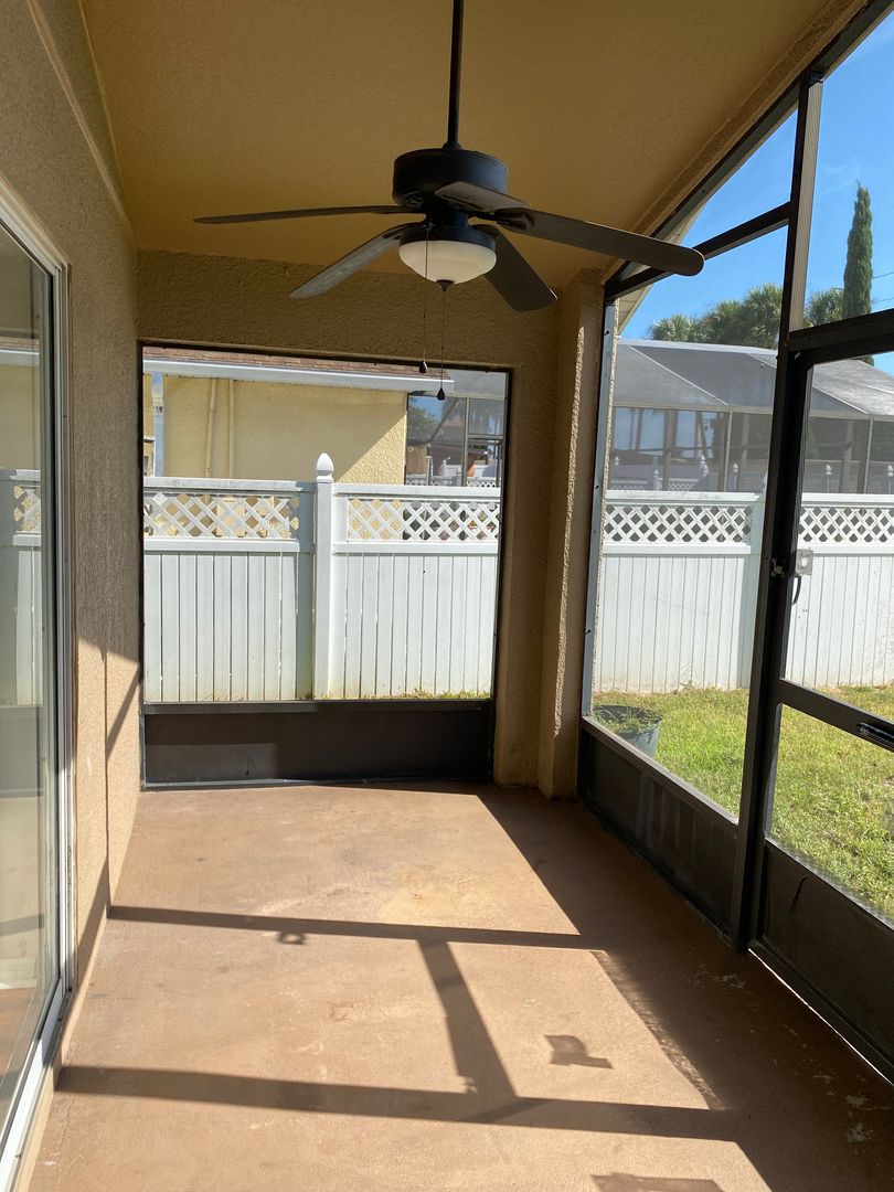 434 Cassia Dr. photo 26