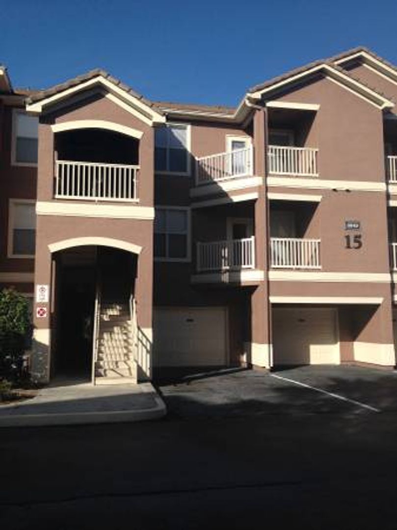 8849 Villa View Circle, Unit 205