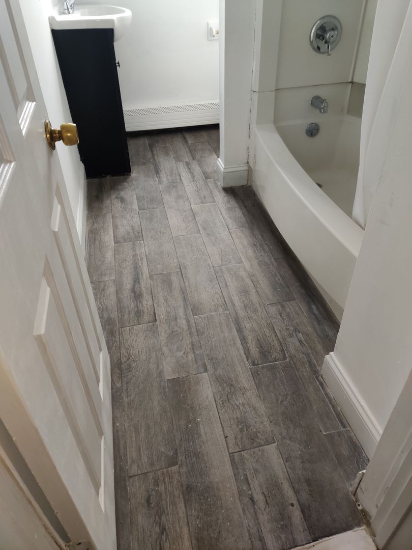 Waterbury Apartment: 732 East Main St