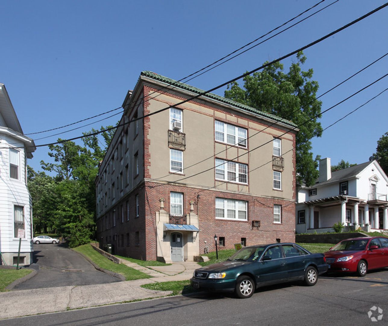 New Britain Apartment: 32-34 Park Place