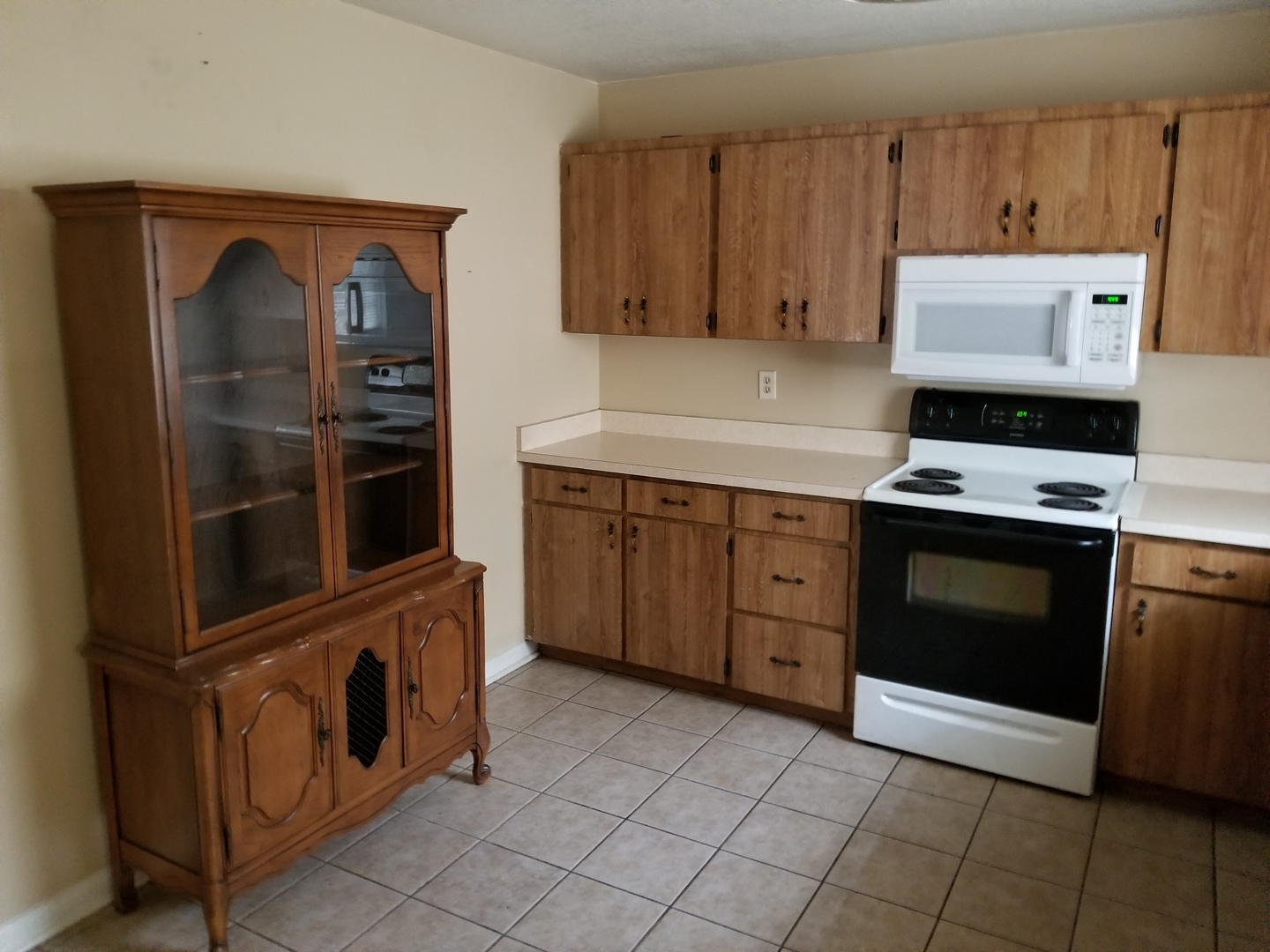 Tavares House: 814 St. Clair Abrams