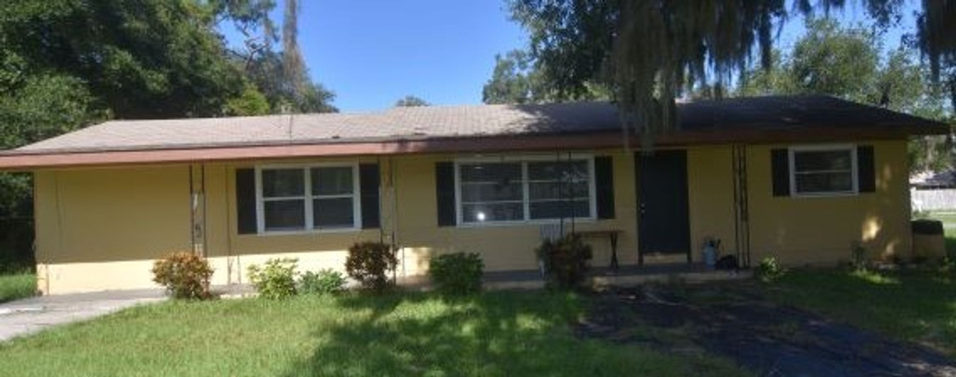 Eustis House: 402 N Hawley St