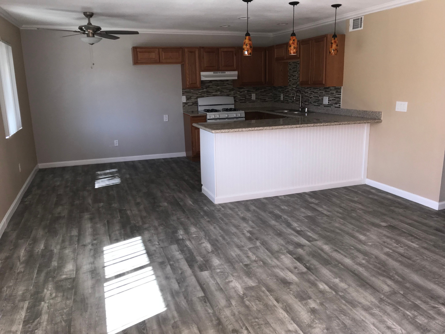Adelanto Apartment: 11595 White Ave