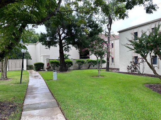 1 Bed / 1 Bath Condo on Wimbledon Park, Orlando East – photo 1