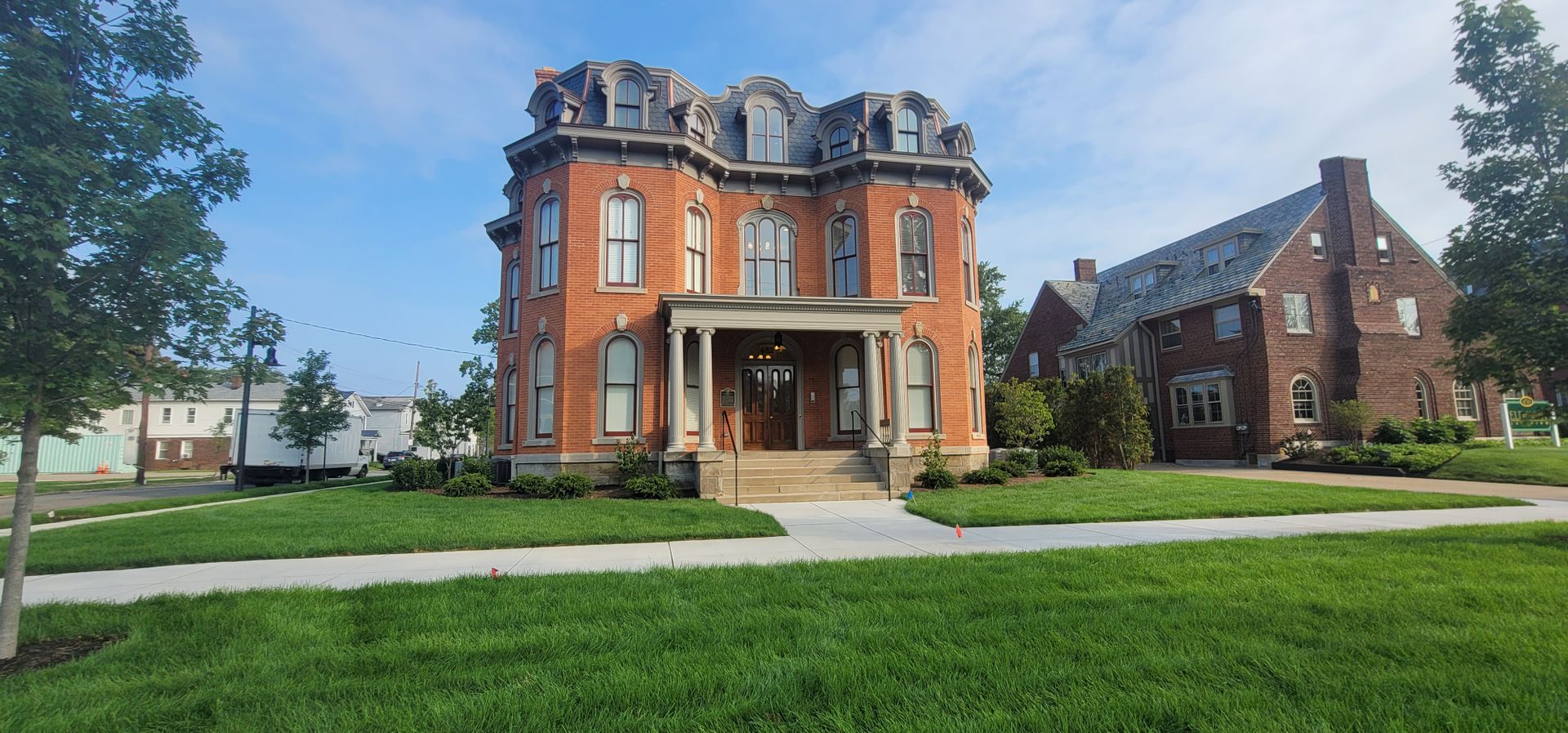 Erie Apartment: 462 West 6th Street