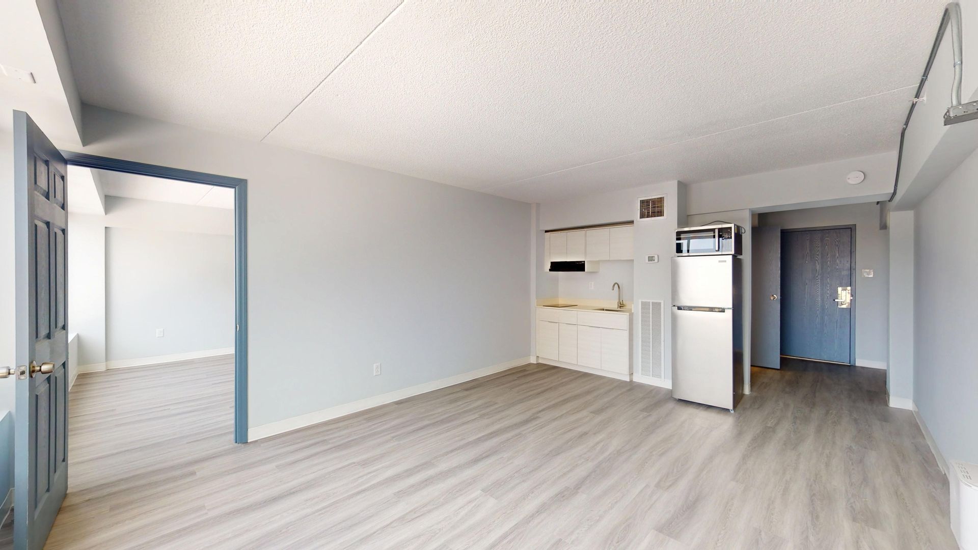 Erie Apartment: 16 West 10th Street