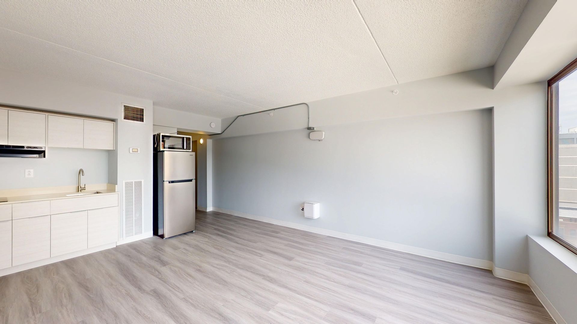 Erie Apartment: 16 West 10th Street