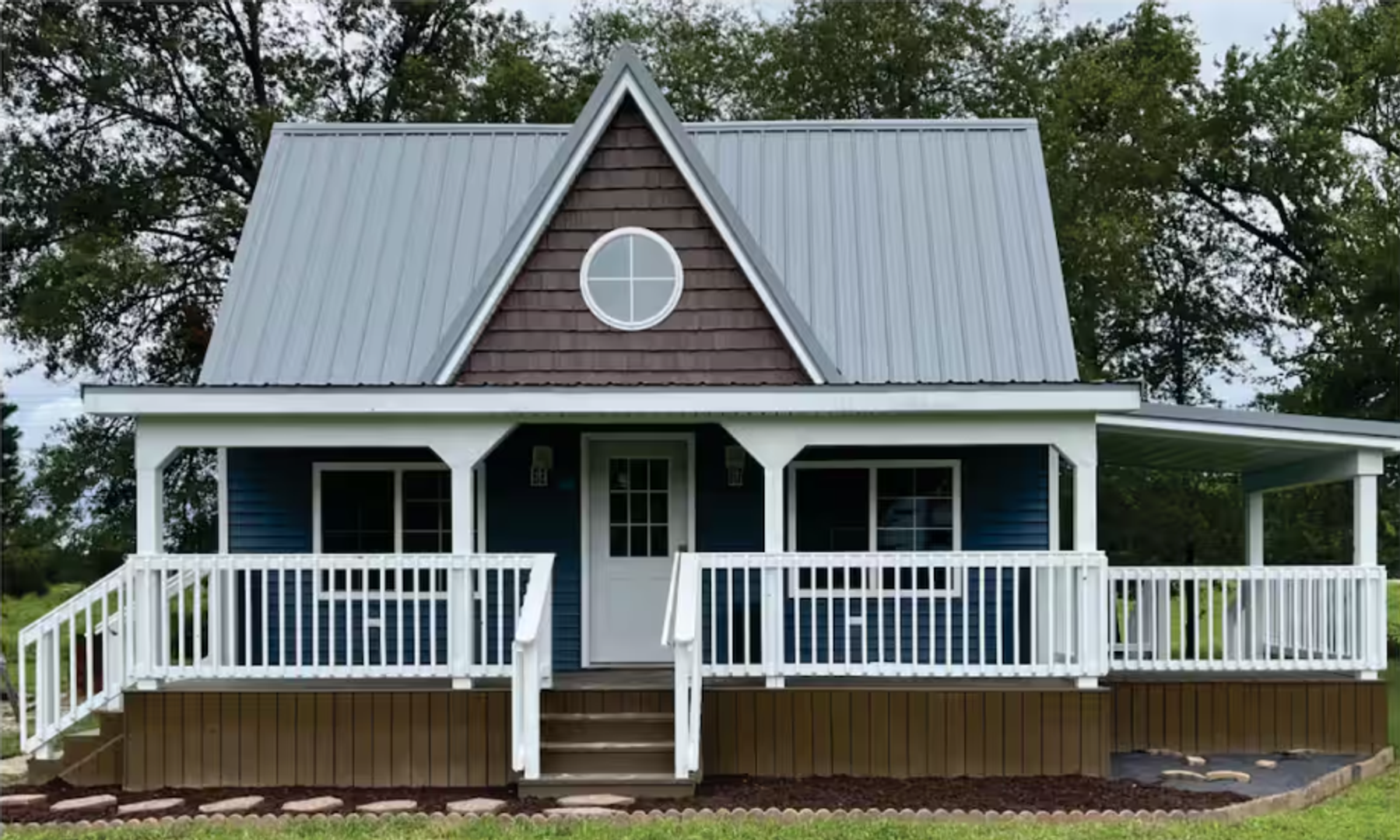 Historic 1-Bedroom, 1-Bathroom Home – Fully Remodeled