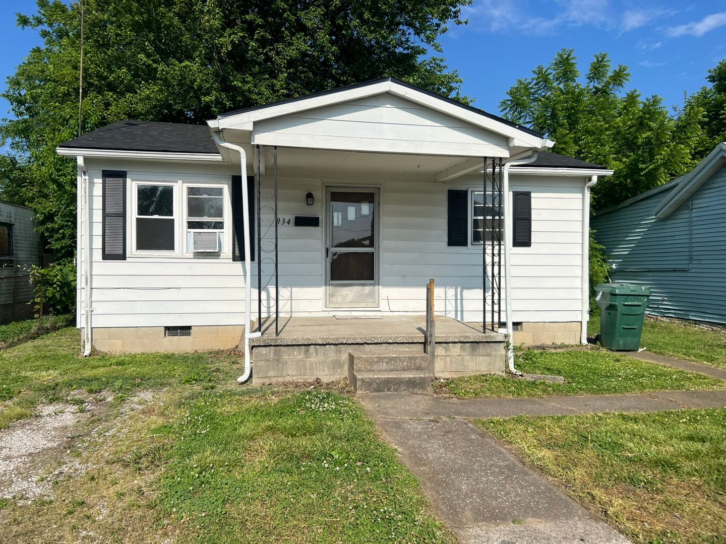 Owensboro House: 934 Jackson St