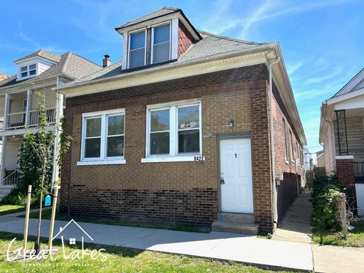 MOVE IN SPECIAL: $295 OFF OF YOUR MOVE-IN FEES - Charming 2 Bedroom 1 Bathroom unit now available for rent!