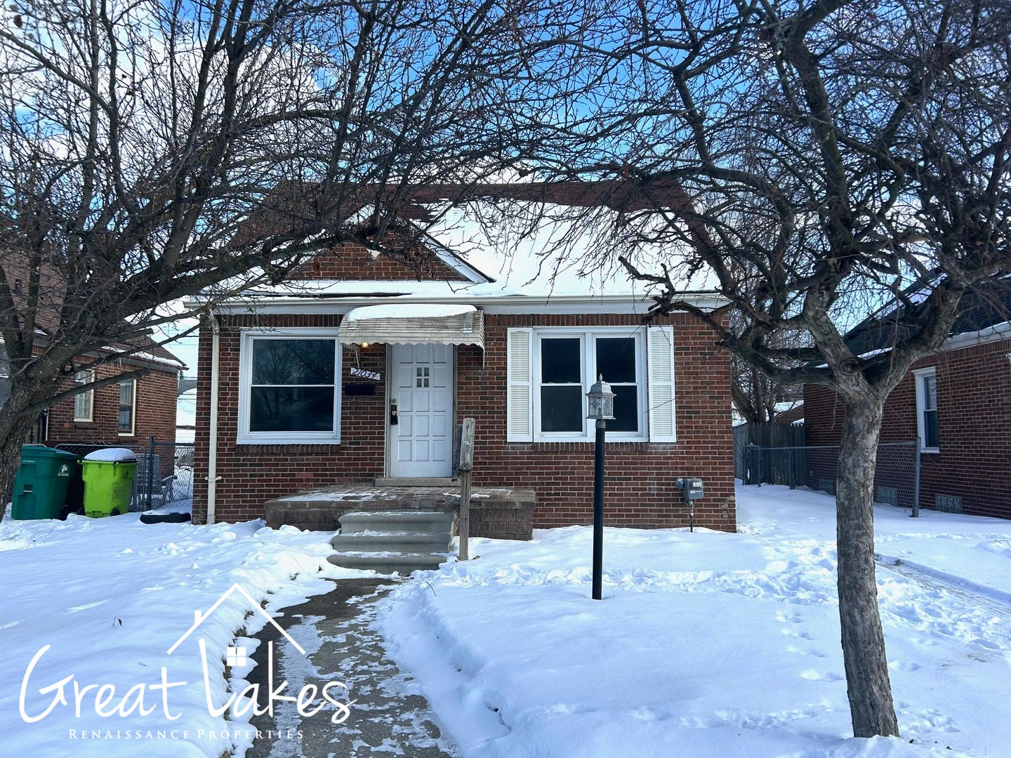 Eastpointe House: 21034 Universal Ave