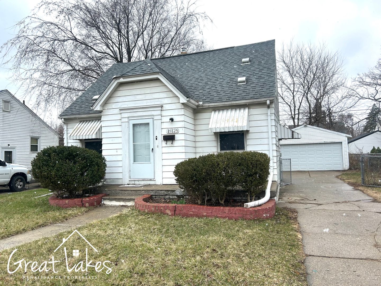 Eastpointe House: 21825 Virginia Ave