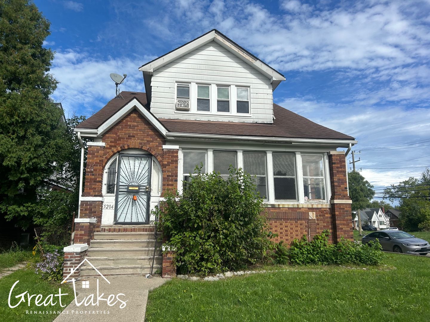 Detroit Apartment: 5204 Beaconsfield St