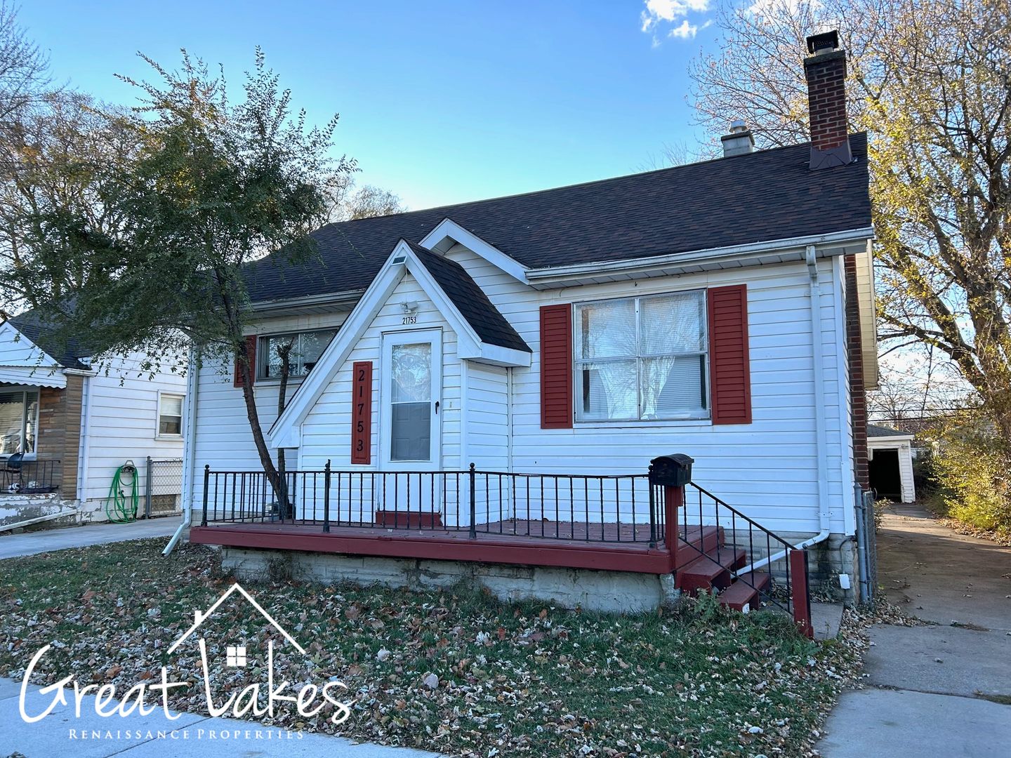 Eastpointe House: 21753 Donald Ave