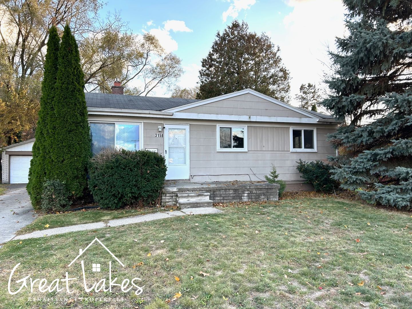 Warren House: 3158 Morrissey Ave