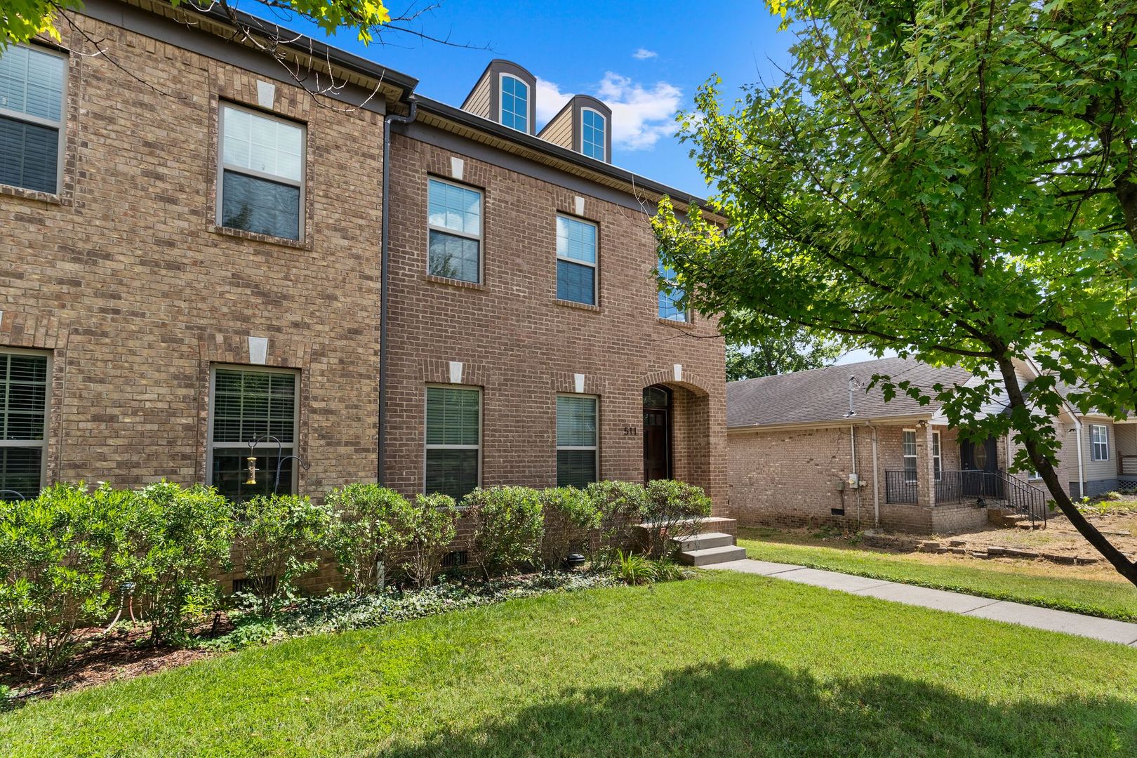 Nashville Townhome: 511 Buchanan Street