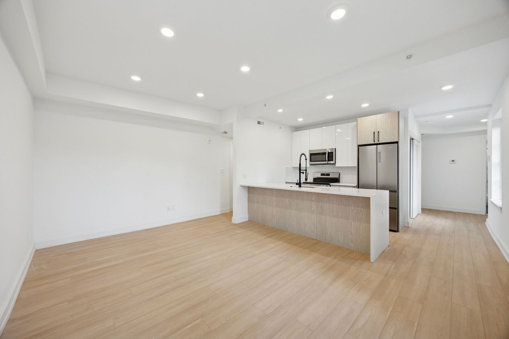 Philadelphia Apartment: 6399 Drexel Rd