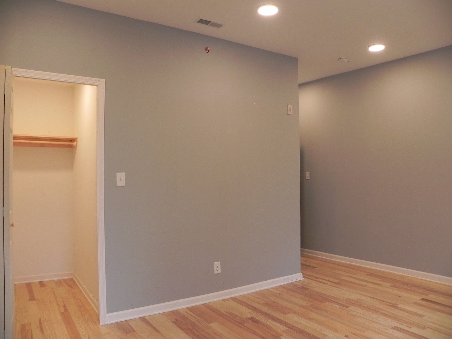 Philadelphia Apartment: 813 N 41st St