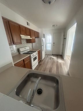 Single Family House - PHA Ready! – photo 1