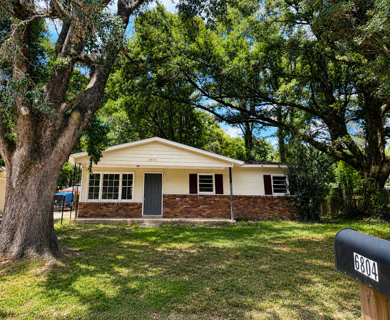 Mobile House: 6804 Anders Dr