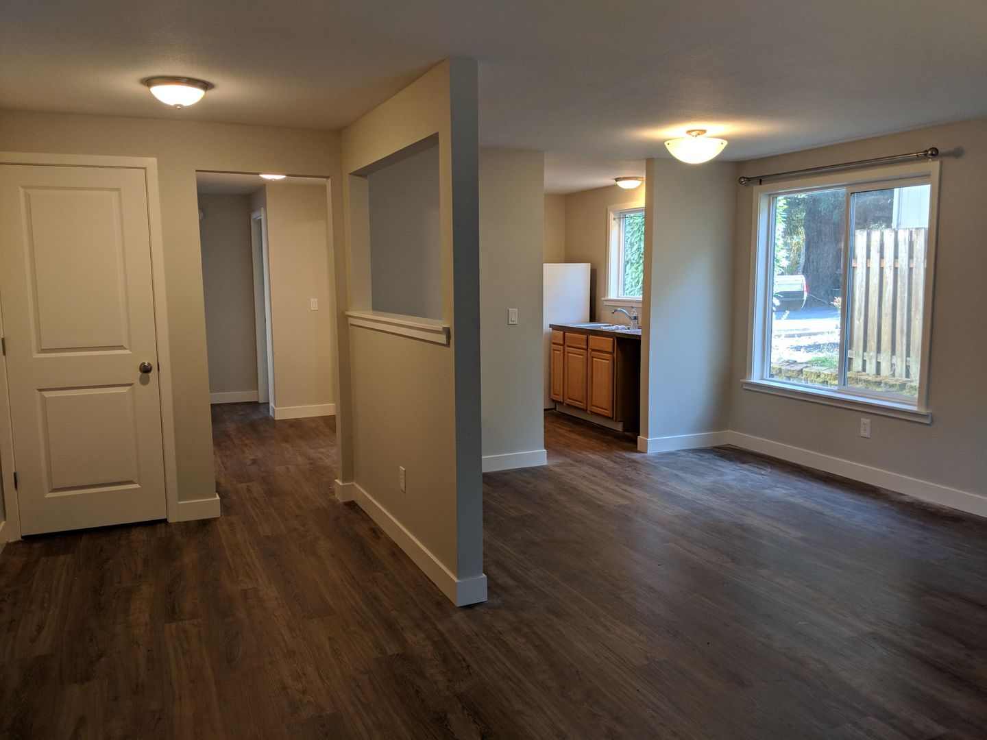 Camas Apartment: 613 NW 9th Avenue