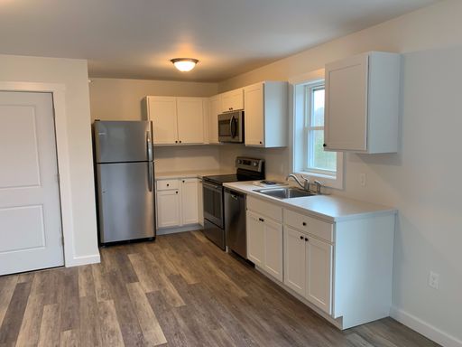 Second Floor 1BD on Bridge St.