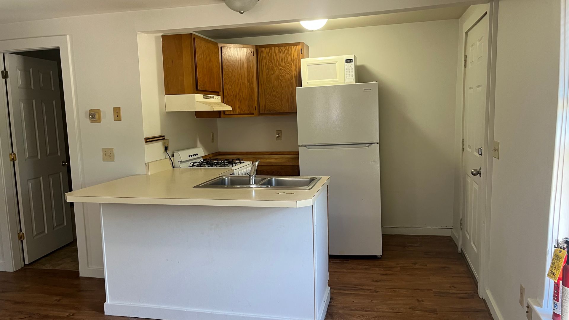Stowe Apartment: 321 South Main Street