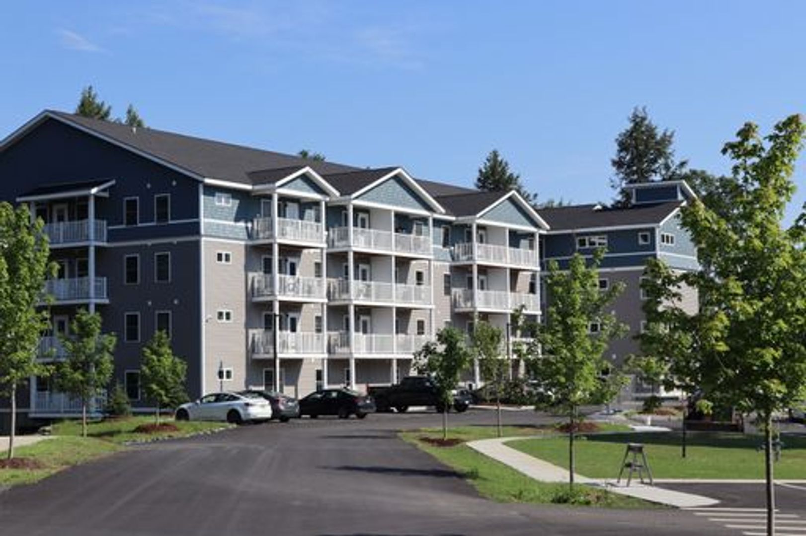 Morristown Apartment: 4 Gordon Lane